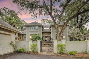 Hilton Ivory by Avantstay Luxe Home + Pool/patio