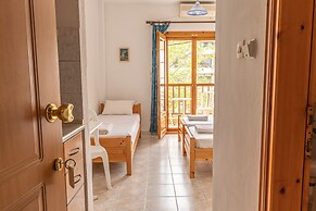 Mina-Maria Apartments