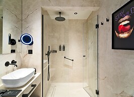 NYX Hotel Limassol by Leonardo Hotels