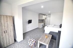 Zennova  Sirene Luxury Studios