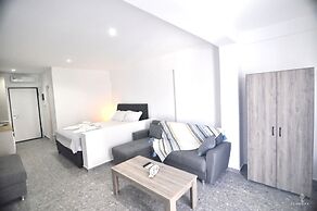 Zennova  Sirene Luxury Studios