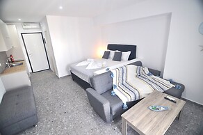 Zennova  Sirene Luxury Studios