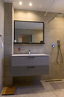 Kannas Mani-Luxury Suites- Adults friendly 14+