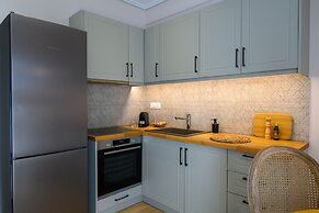 Kannas Mani-Luxury Suites- Adults friendly 14+