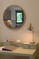 Kannas Mani-Luxury Suites- Adults friendly 14+