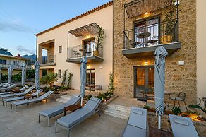 Kannas Mani-Luxury Suites- Adults friendly 14+