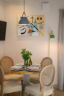 Kannas Mani-Luxury Suites- Adults friendly 14+