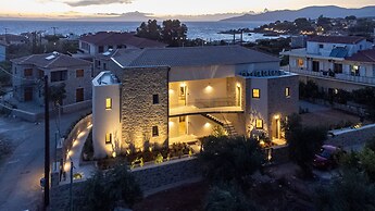 Kannas Mani-Luxury Suites- Adults friendly 14+