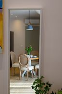 Kannas Mani-Luxury Suites- Adults friendly 14+