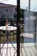 Kannas Mani-Luxury Suites- Adults friendly 14+