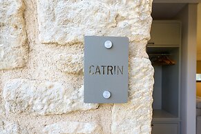 Kannas Mani-Luxury Suites- Adults friendly 14+