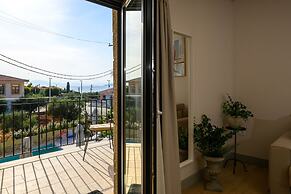 Kannas Mani-Luxury Suites- Adults friendly 14+