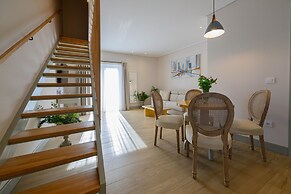 Kannas Mani-Luxury Suites- Adults friendly 14+