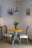 Kannas Mani-Luxury Suites- Adults friendly 14+