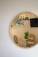 Kannas Mani-Luxury Suites- Adults friendly 14+