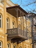 Makmani Hotel