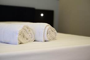 Maria Theresa Rooms Garden