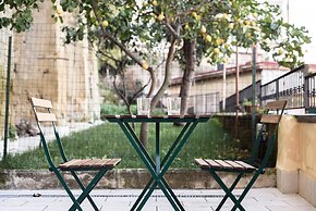 Maria Theresa Rooms Garden