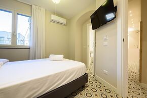 Maria Theresa Rooms Garden