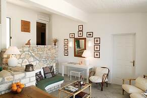 The Saints - St Nicholas 2 Bedroom Cottage