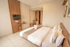 Samasth Palatial by Yuvraj GroupofHotels