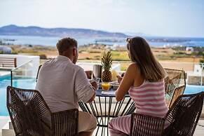 Kouros Blanc Resort & Suites