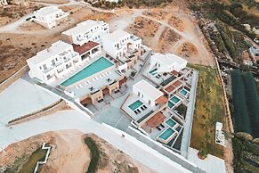 Kouros Blanc Resort & Suites