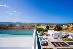 Kouros Blanc Resort & Suites