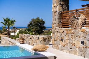 Kouros Blanc Resort & Suites