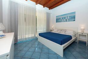 Luxury sea View, With Infinity Pool in Sicily