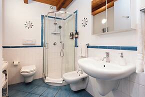 Luxury sea View, With Infinity Pool in Sicily