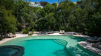 YAAXLUM - Luxury Oasis in Tulum