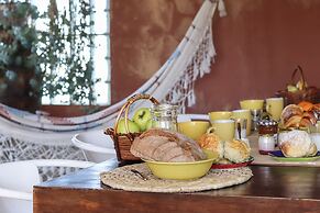 Guincho Typical House I by Homing