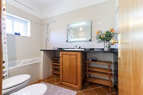 Guincho Typical House I by Homing