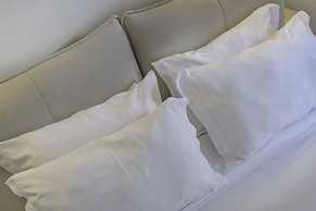 Chiado Prime Suites I by Homing