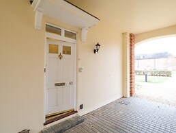 Feathers, Blythburgh