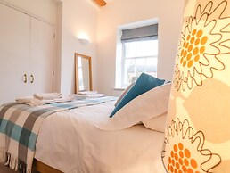 Feathers, Blythburgh