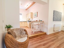 Feathers, Blythburgh