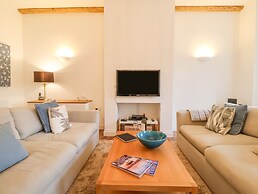 Feathers, Blythburgh