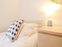 Feathers, Blythburgh