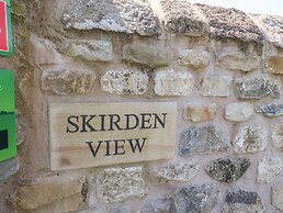 Skirden View