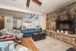Cub House by Taylor Made Deep Creek