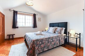 Guincho Typical House II by Homing