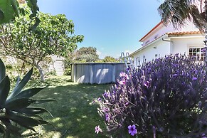 Guincho Typical House II by Homing