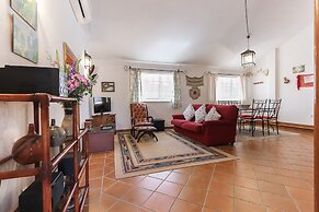 Guincho Typical House II by Homing