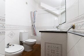 Guincho Typical House II by Homing