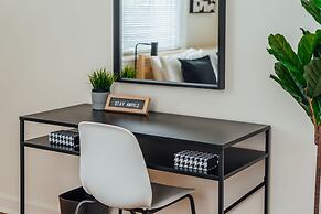 Chic & Pristine 1BR Apt in Marshfield