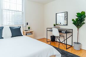 Chic & Pristine 1BR Apt in Marshfield