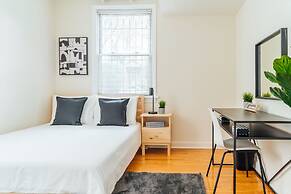 Chic & Pristine 1BR Apt in Marshfield