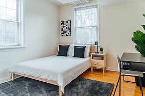 Chic & Pristine 1BR Apt in Marshfield